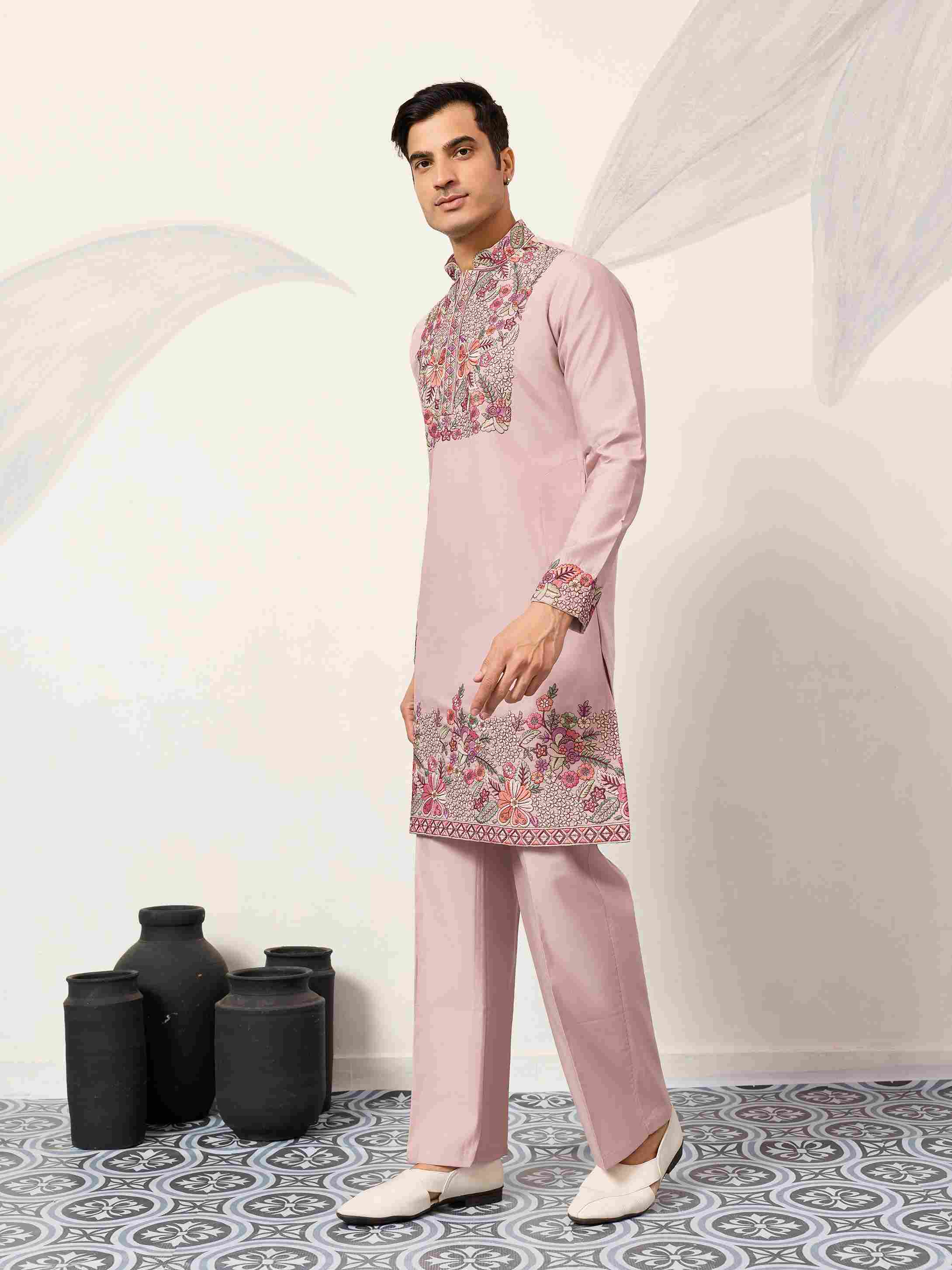 Stylish Dusty Pink Kurta Pant Set for Festive Occasions