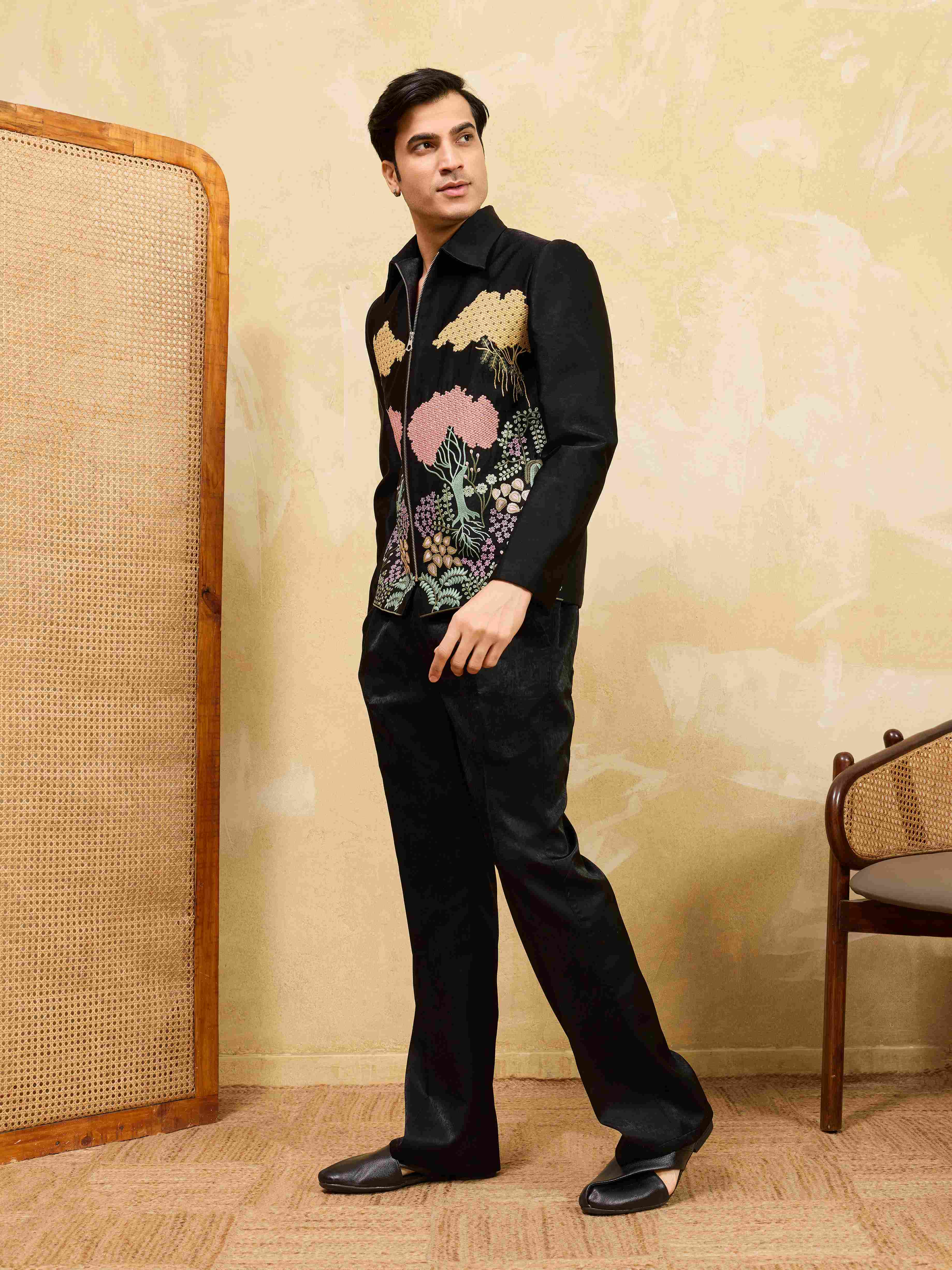 Black jaket Velvet Wedding Bomber Suit for Mens Wear