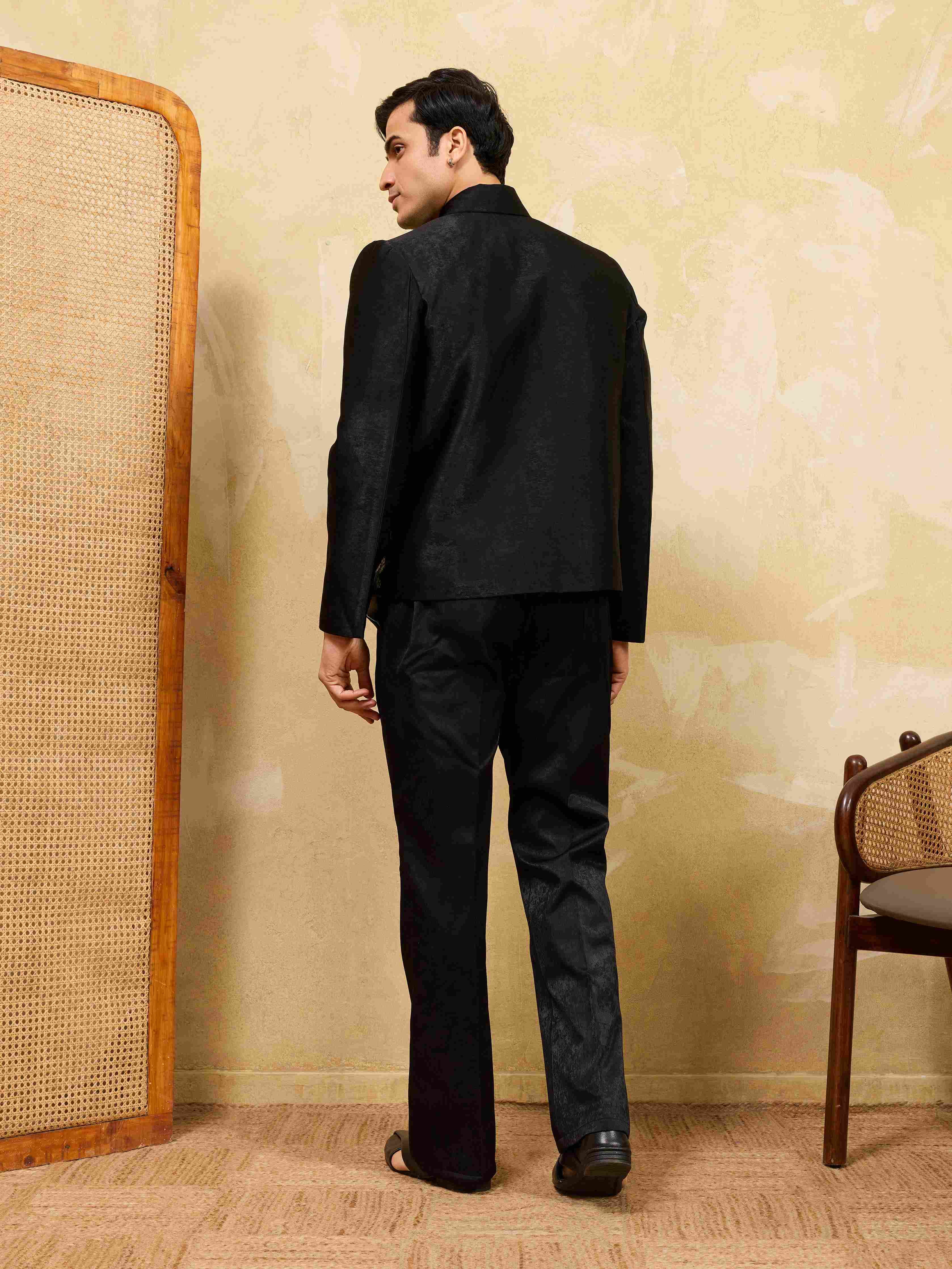 Black jaket Velvet Wedding Bomber Suit for Mens Wear