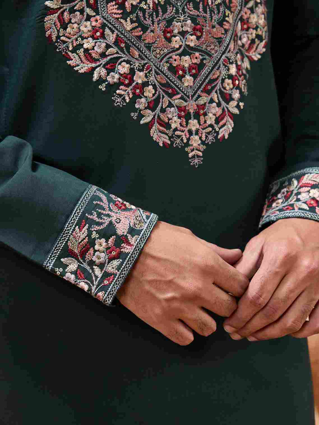 Perfect Green Festival Special Kurta with Dupatta for Mens