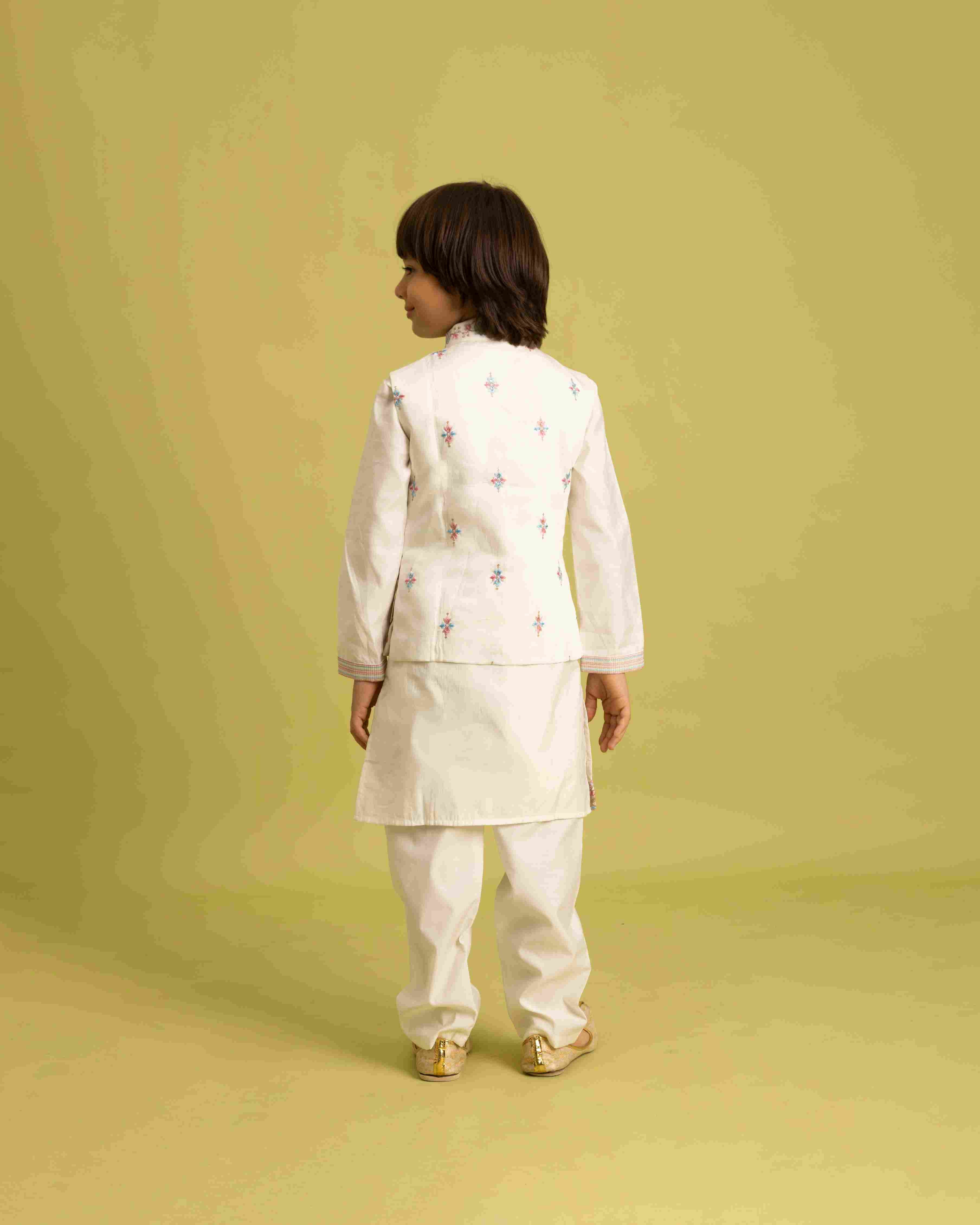 Traditional Wear White Koti Kurta Pajama for Boys Wear